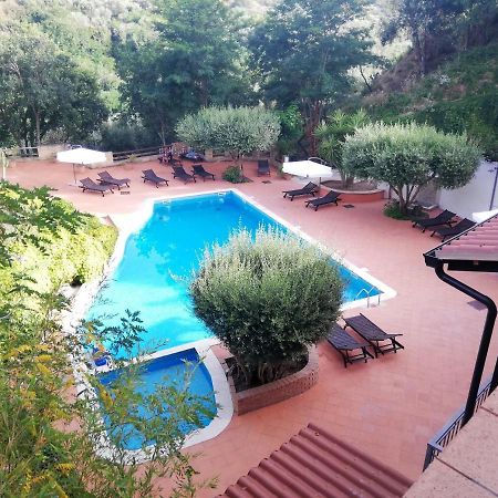 Residenza Mediterranea 잠브로네 외부 사진