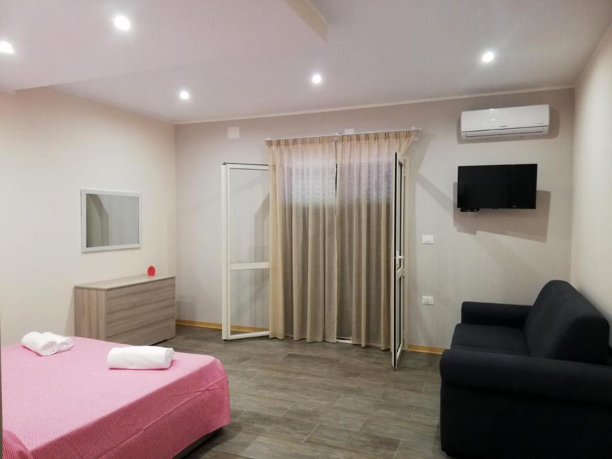 Residenza Mediterranea 잠브로네 외부 사진