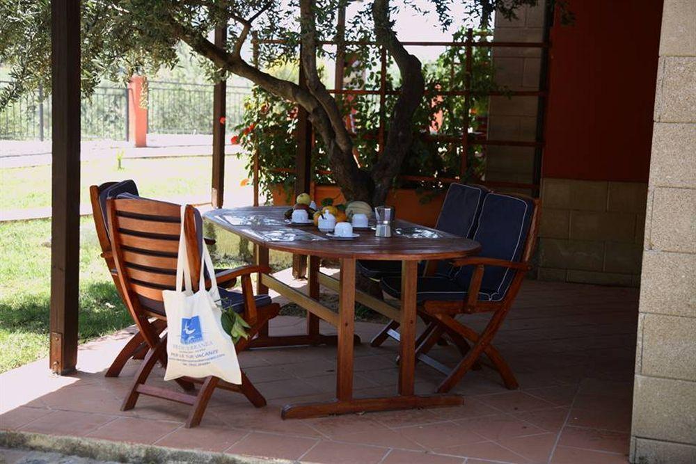 Residenza Mediterranea 잠브로네 외부 사진