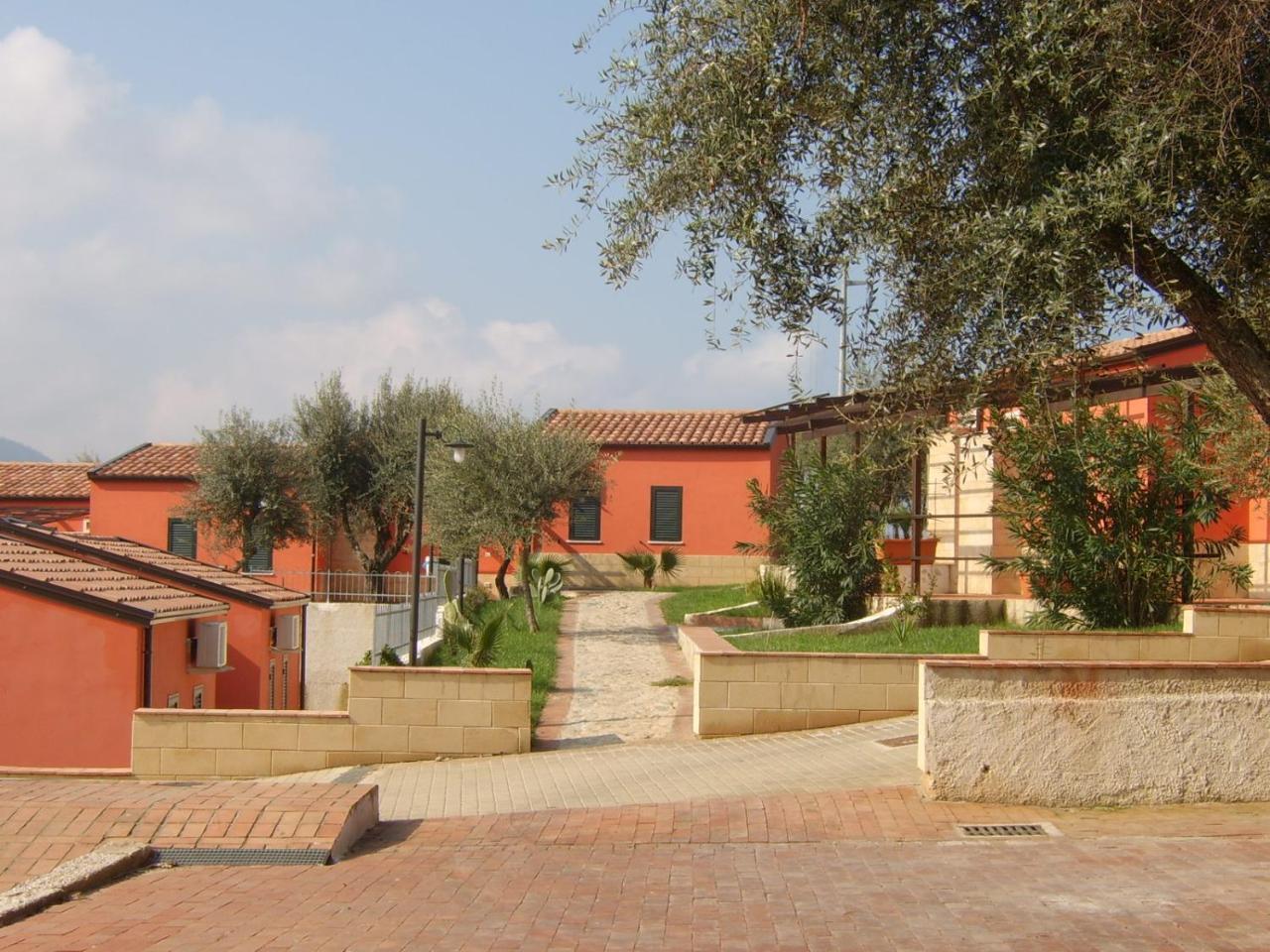 Residenza Mediterranea 잠브로네 외부 사진