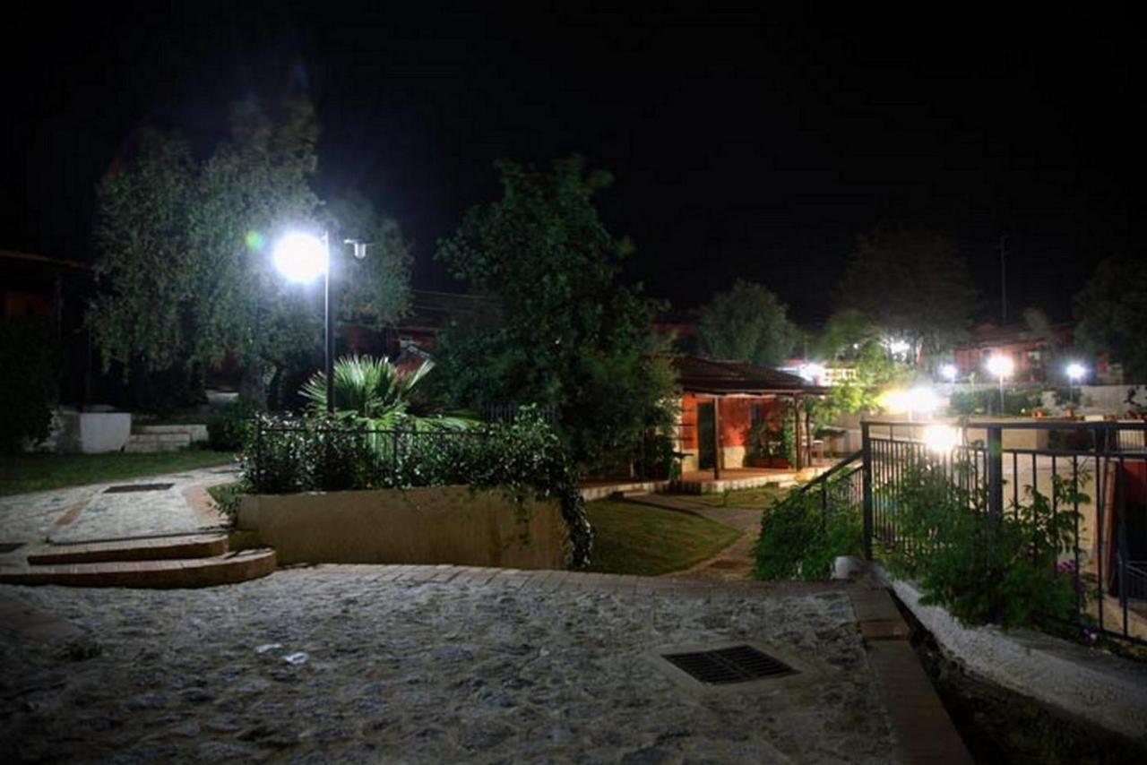 Residenza Mediterranea 잠브로네 외부 사진